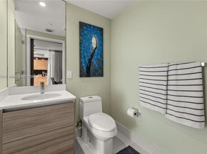 121 NE 34th St 1705, Miami FL 33137