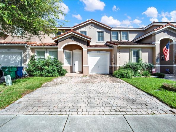 27283 SW 138th Path, Homestead FL 33032