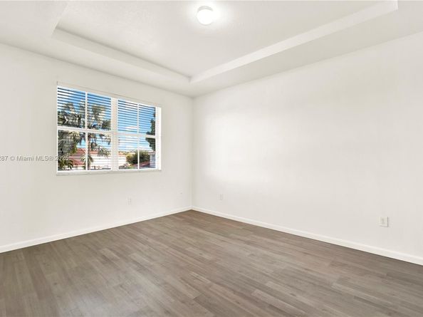 27283 SW 138th Path, Homestead FL 33032