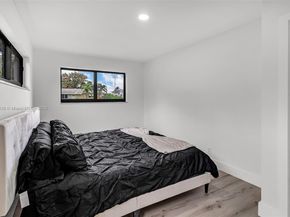 5230 Tyler St, Hollywood FL 33021