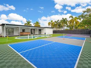 5230 Tyler St, Hollywood FL 33021