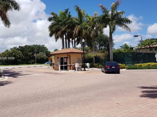 3525 Sonoma Dr, Riviera Beach FL 33404