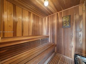 4231 NW 73rd Ave, Lauderhill FL 33319