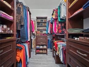 11300 SW 230th Ter, Miami FL 33170