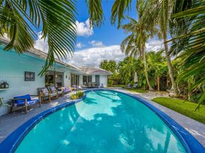 2132 NE 63rd Ct, Fort Lauderdale FL 33308