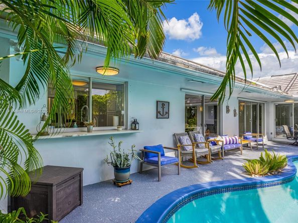 2132 NE 63rd Ct, Fort Lauderdale FL 33308