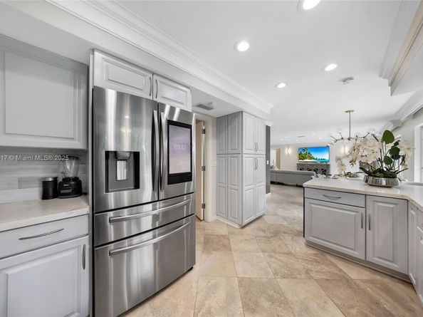 2132 NE 63rd Ct, Fort Lauderdale FL 33308