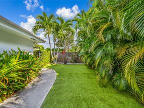 2132 NE 63rd Ct, Fort Lauderdale FL 33308