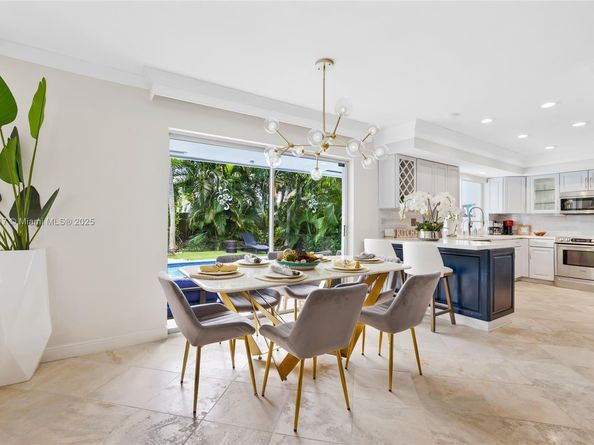 2132 NE 63rd Ct, Fort Lauderdale FL 33308