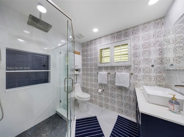 2132 NE 63rd Ct, Fort Lauderdale FL 33308