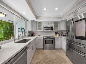 2132 NE 63rd Ct, Fort Lauderdale FL 33308