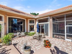 8100 Muirhead Cir, Boynton Beach FL 33472