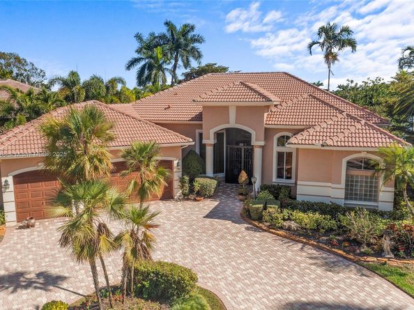 8100 Muirhead Cir, Boynton Beach FL 33472