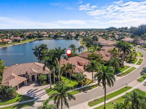 8100 Muirhead Cir, Boynton Beach FL 33472