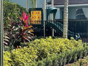 3550 Oleander Ter, Riviera Beach FL 33404