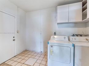 811 Evergreen Dr, Lake Park FL 33403