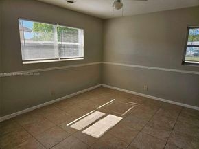 811 Evergreen Dr, Lake Park FL 33403