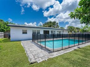 811 Evergreen Dr, Lake Park FL 33403