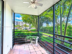 1000 Saint Charles Pl L4, Pembroke Pines FL 33026