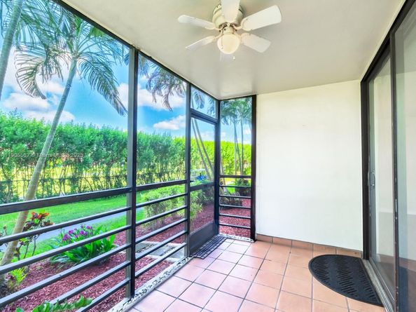 1000 Saint Charles Pl L4, Pembroke Pines FL 33026