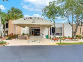 1000 Saint Charles Pl L4, Pembroke Pines FL 33026