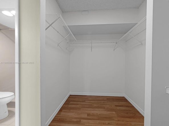 1000 Saint Charles Pl L4, Pembroke Pines FL 33026