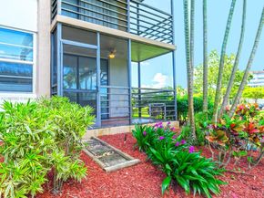 1000 Saint Charles Pl L4, Pembroke Pines FL 33026