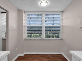 1000 Saint Charles Pl L4, Pembroke Pines FL 33026