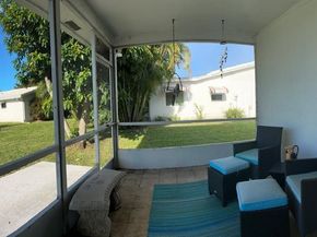 1907 SW 22nd Way, Boynton Beach FL 33426