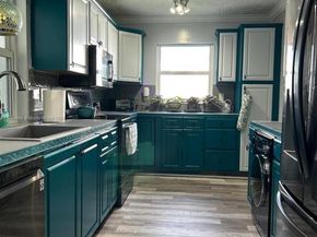 1907 SW 22nd Way, Boynton Beach FL 33426