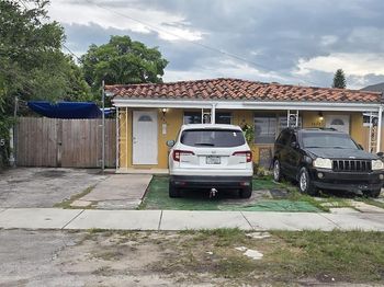 3410 SW 13th Ter
