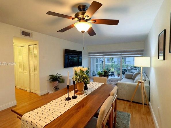 483 N Pine Island Rd C205, Plantation FL 33324