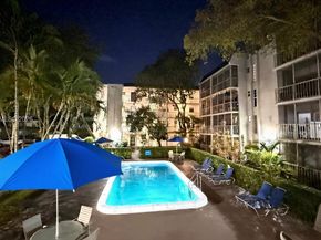 483 N Pine Island Rd C205, Plantation FL 33324