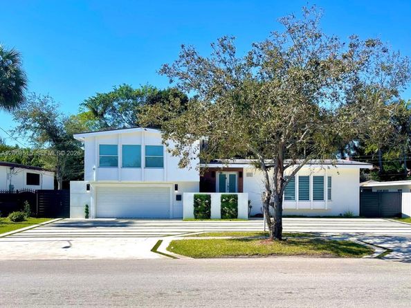 19960 Highland Lakes Blvd, Miami FL 33179