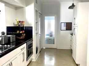 19960 Highland Lakes Blvd, Miami FL 33179