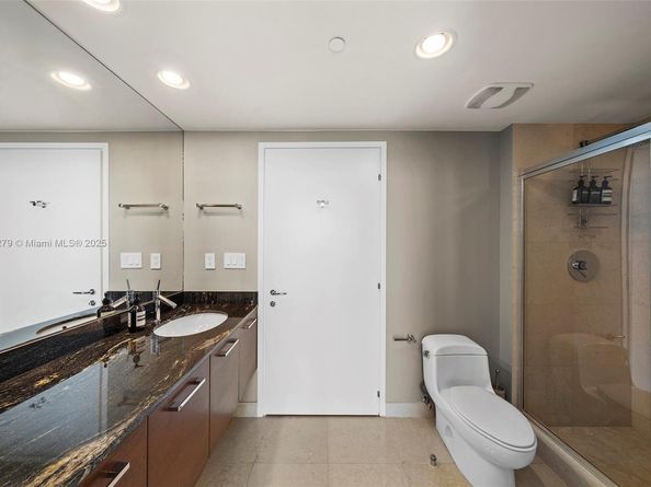 450 Alton Rd 805, Miami Beach FL 33139