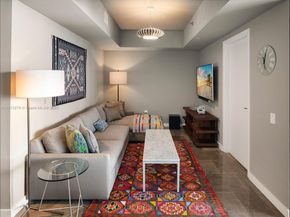 450 Alton Rd 805, Miami Beach FL 33139