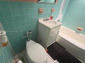 1239 Marseille Dr 7, Miami Beach FL 33141
