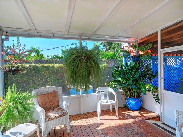 3030 SW 57th Ave, Miami FL 33155