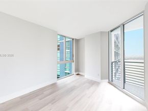 325 S Biscayne Blvd 2226, Miami FL 33131