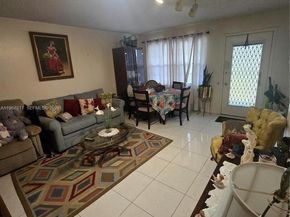 13500 SW 1st St 202U, Pembroke Pines FL 33027