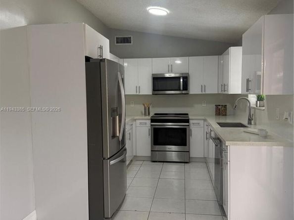 14285 SW 287th St, Homestead FL 33033