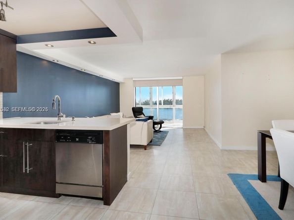 145 SE 25th Rd 502, Miami FL 33129