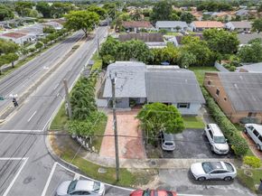 2401 SW 102nd Ave, Miami FL 33165