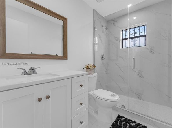 2401 SW 102nd Ave, Miami FL 33165