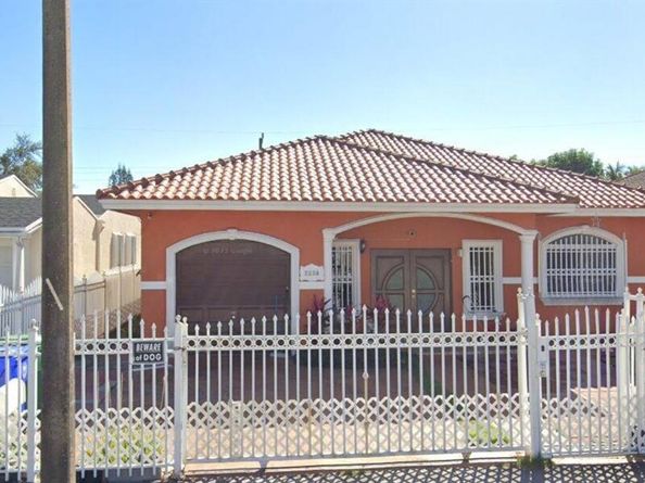 2250 SW 4th St, Miami FL 33135