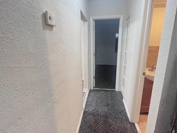 1927 NW 64 st, Miami FL 33147