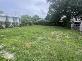1927 NW 64 st, Miami FL 33147