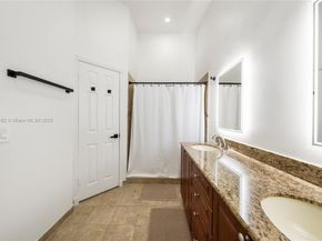 3803 NW 122nd Ter, Sunrise FL 33323
