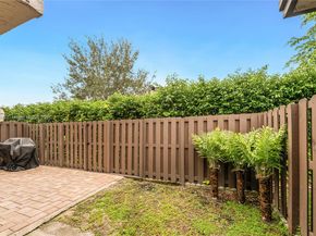 3803 NW 122nd Ter, Sunrise FL 33323